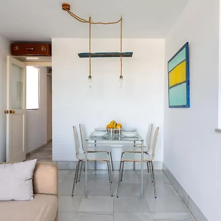 Apartamento Atico Con Vistas A La Torre Del Oro Y Catedral By Thegoodtourist Sevilla