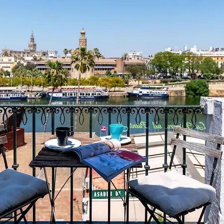 Atico Con Vistas A La Torre Del Oro Y Catedral By Thegoodtourist Apartamento Sevilla